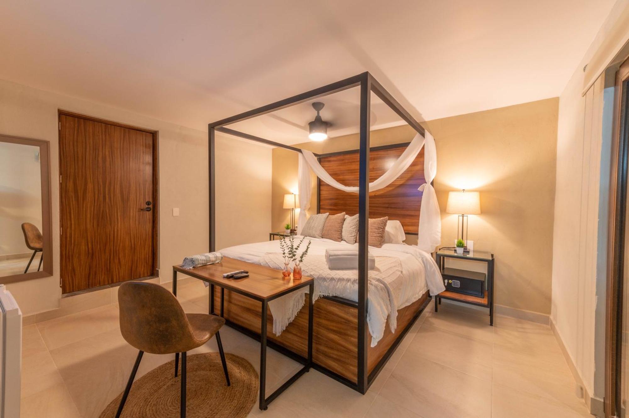 Casa Victoria Malecon - Adults Only Maison d'hôtes Puerto Vallarta
